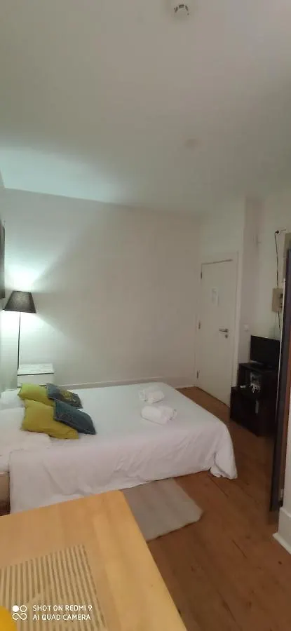 Guest house Chiado Happy Rooms Lisbon Portugal