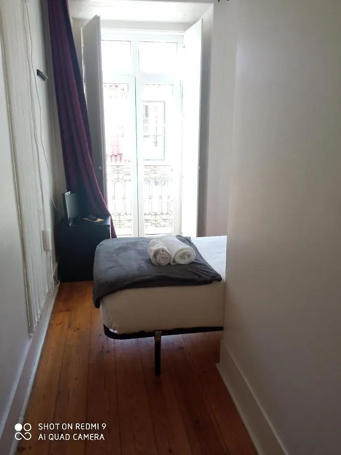 Guest house Chiado Happy Rooms Lisbon