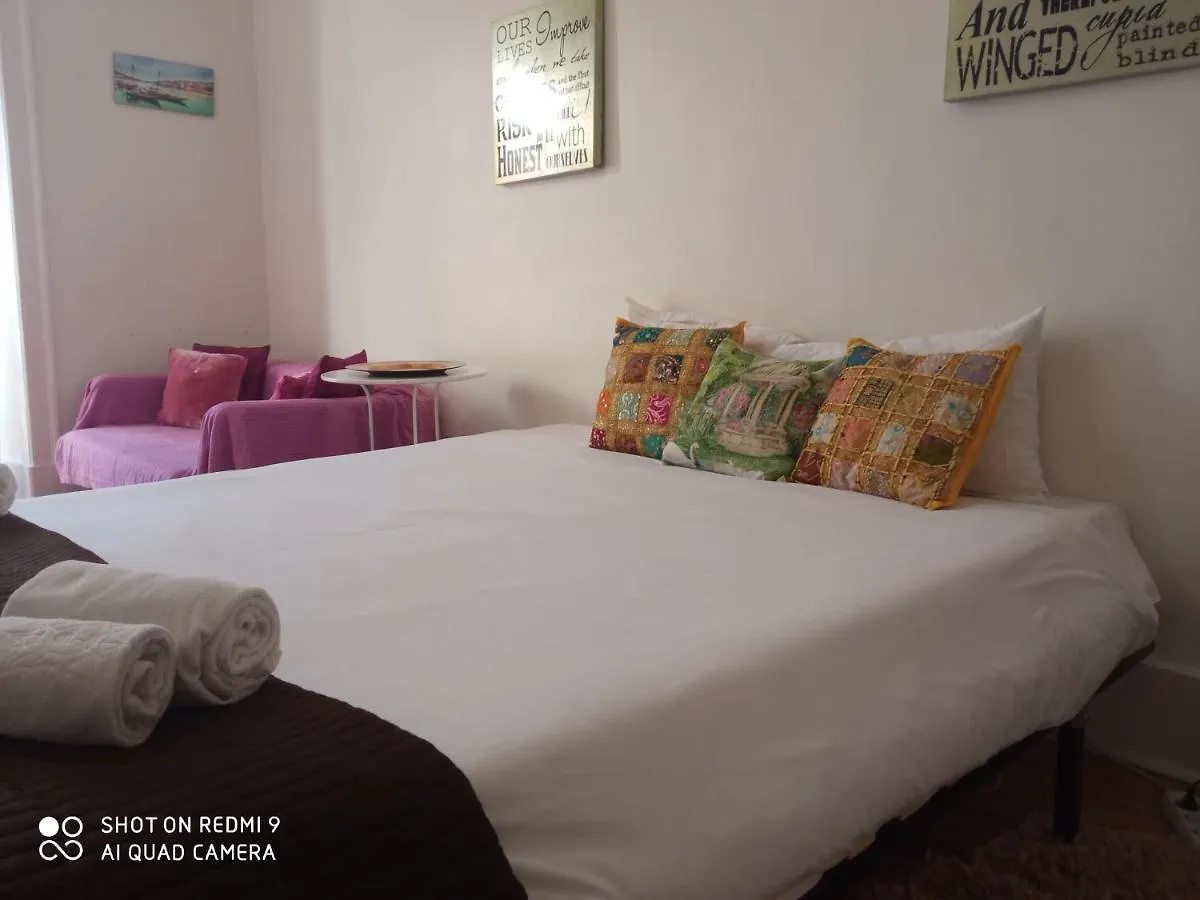 Chiado Happy Rooms Lisboa 0*,  Πορτογαλία